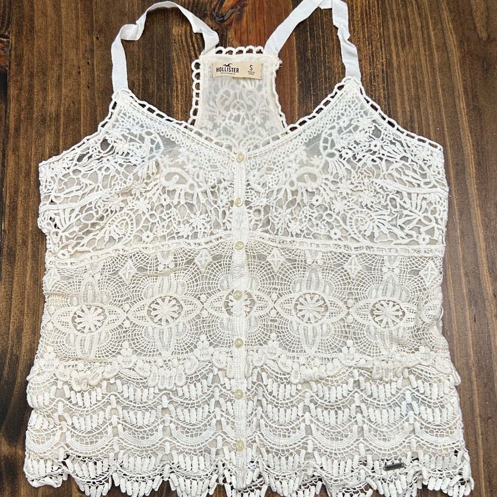 Hollister Women's White Lace Top size small